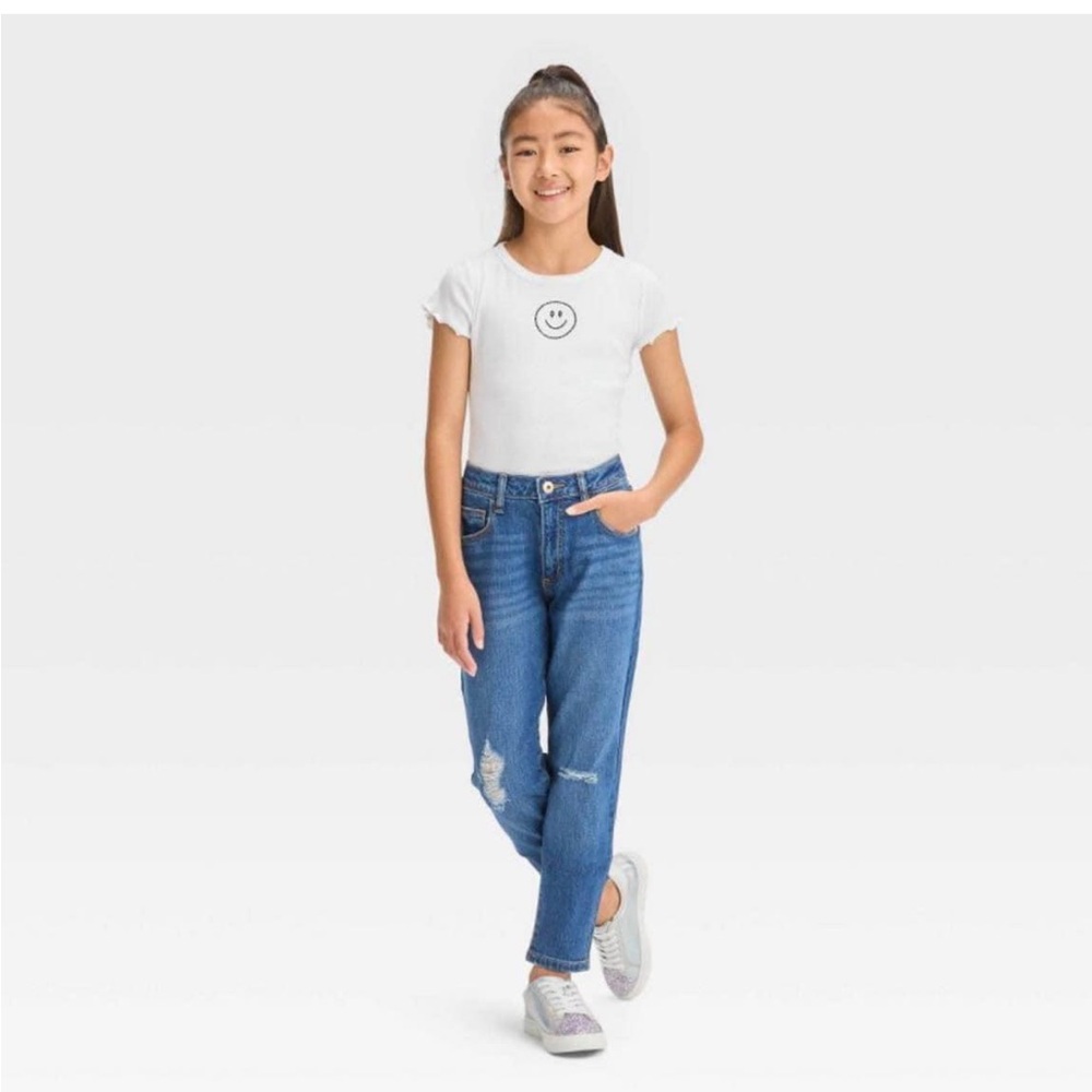 🍎✏️📚Perfect for Back to School📚✏️🍎
NWT Girls Jeans 
Retail $20